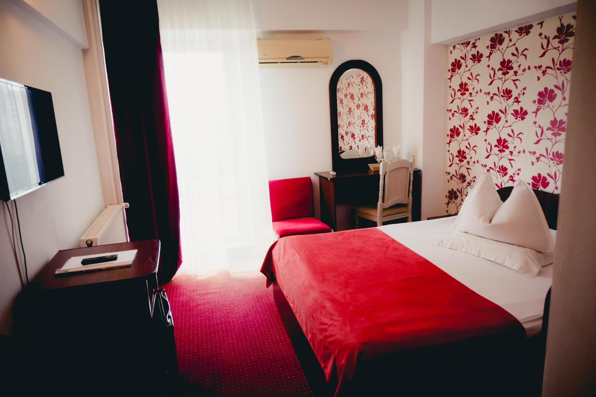 Hotel Valahia Τιργκόβιστε Εξωτερικό φωτογραφία