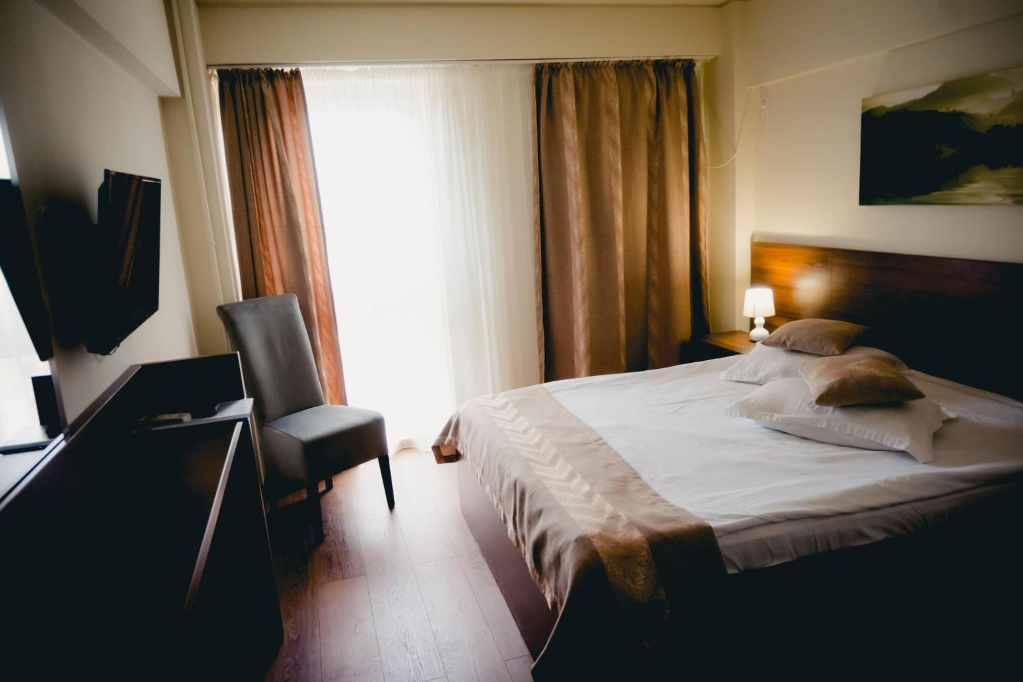 Hotel Valahia Τιργκόβιστε Εξωτερικό φωτογραφία