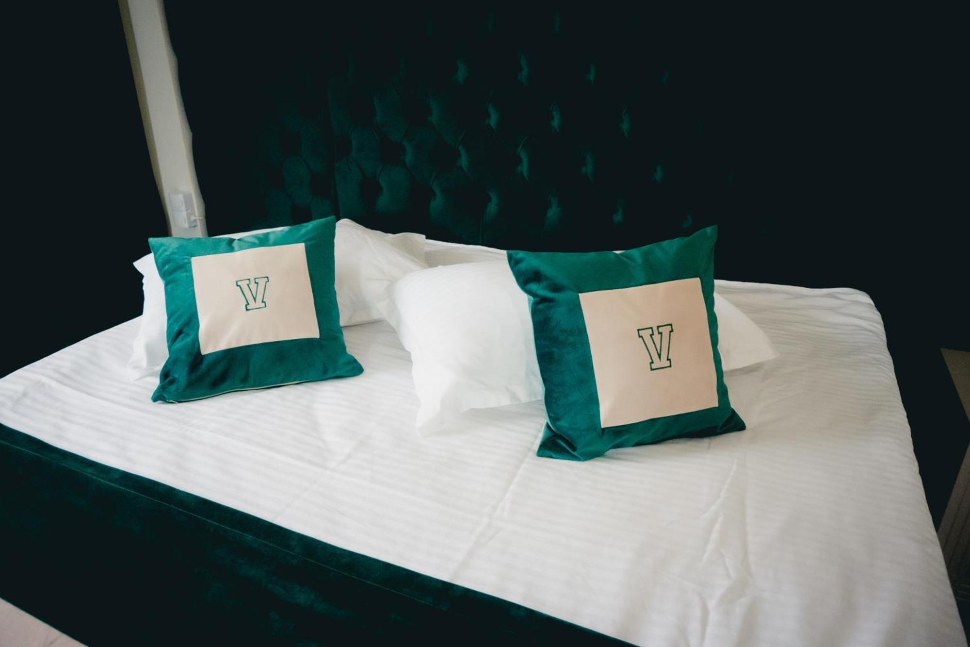 Hotel Valahia Τιργκόβιστε Εξωτερικό φωτογραφία