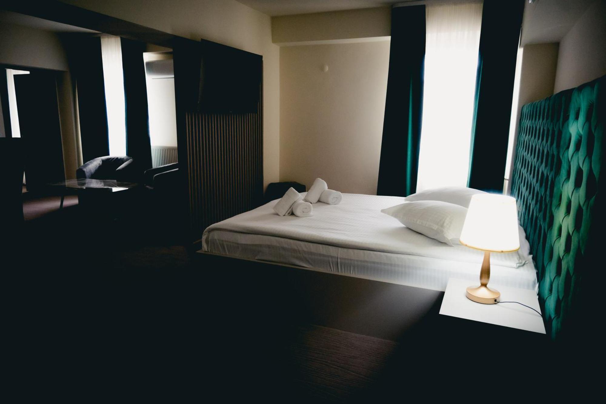 Hotel Valahia Τιργκόβιστε Εξωτερικό φωτογραφία