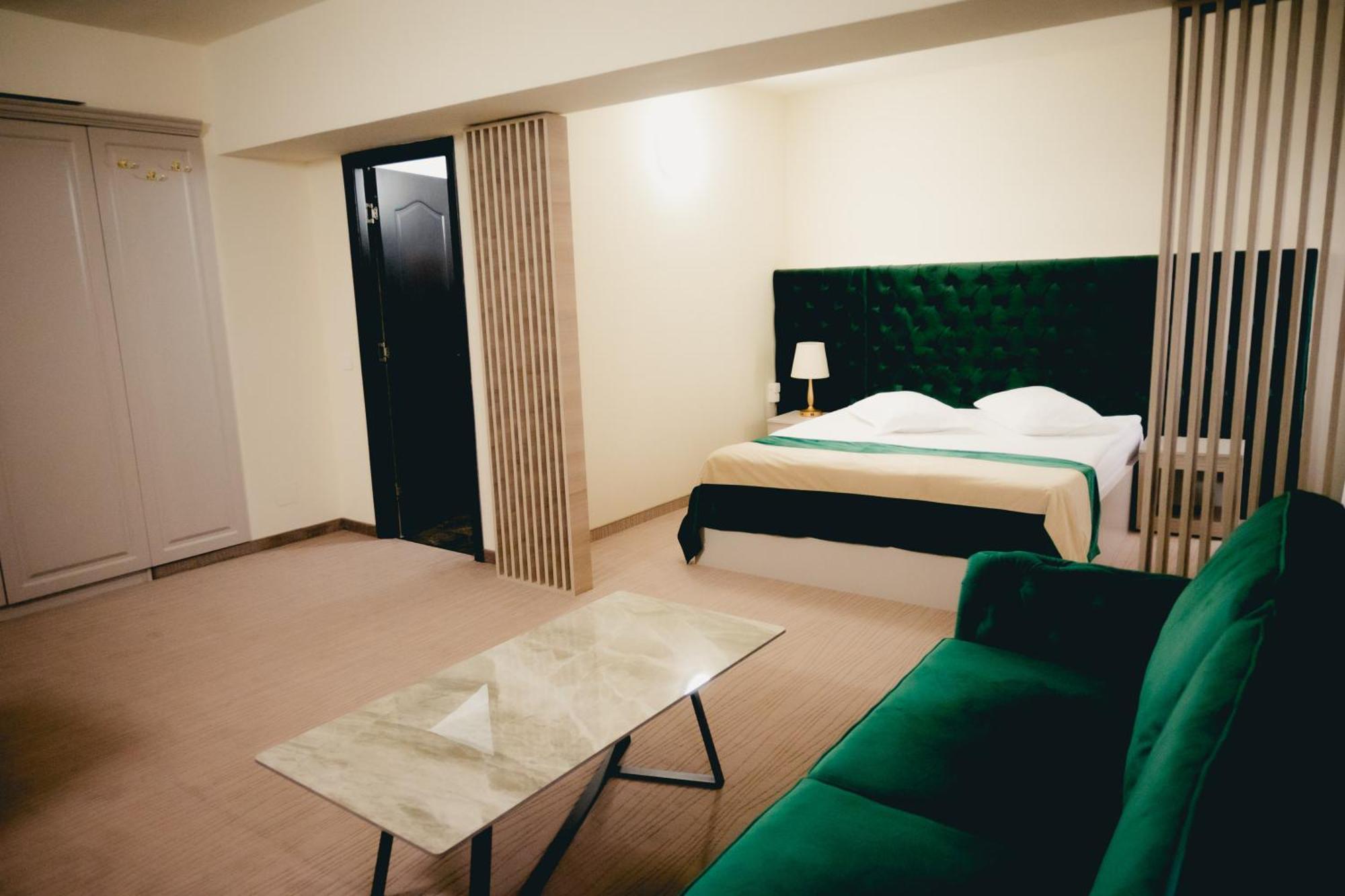 Hotel Valahia Τιργκόβιστε Εξωτερικό φωτογραφία