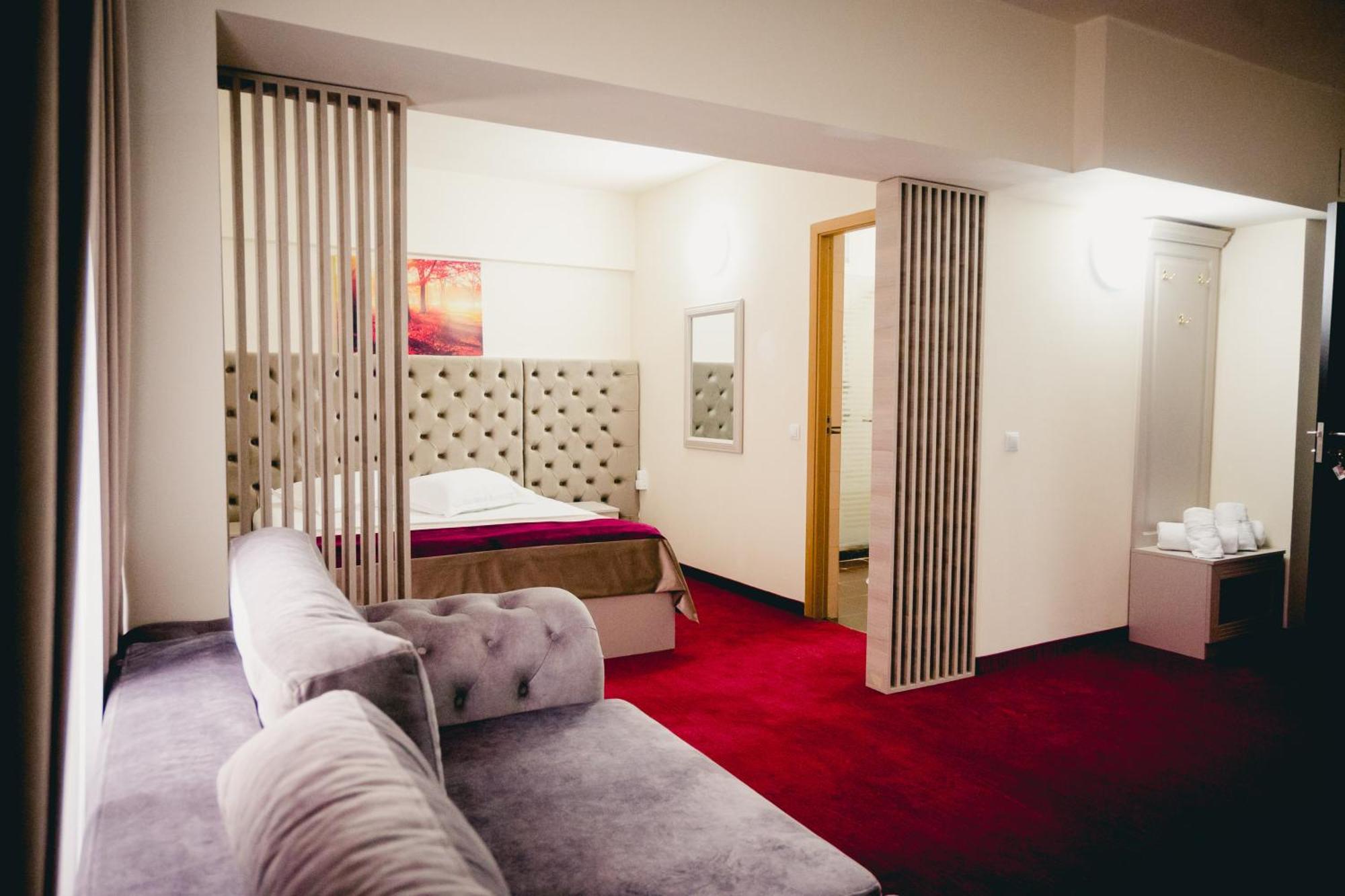 Hotel Valahia Τιργκόβιστε Εξωτερικό φωτογραφία