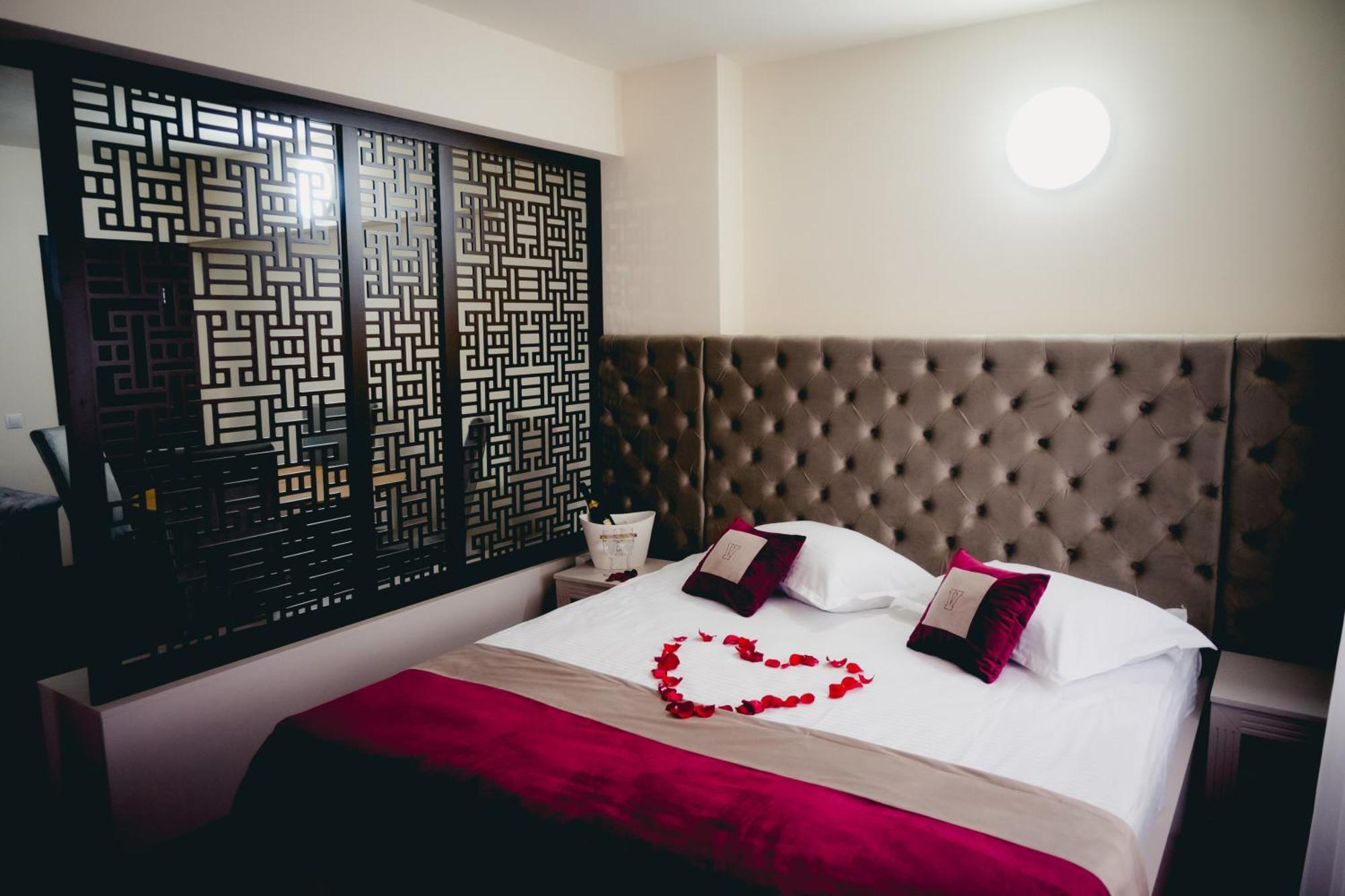 Hotel Valahia Τιργκόβιστε Εξωτερικό φωτογραφία