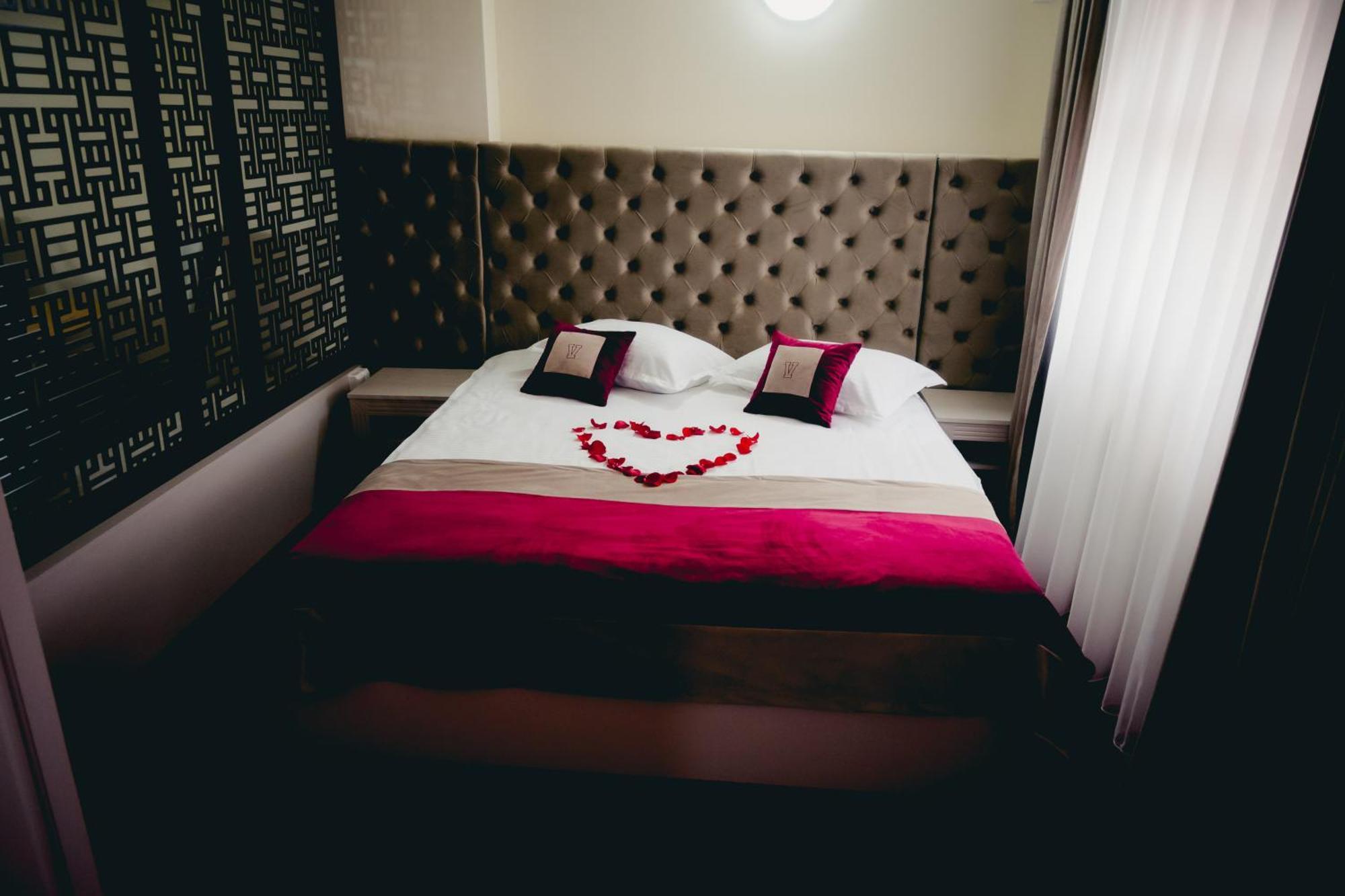 Hotel Valahia Τιργκόβιστε Εξωτερικό φωτογραφία