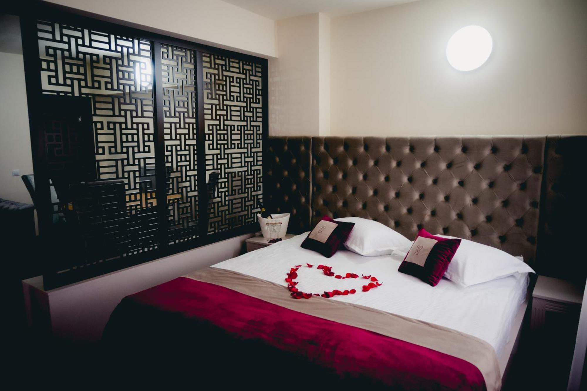 Hotel Valahia Τιργκόβιστε Εξωτερικό φωτογραφία